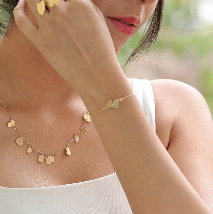 Handgefertigtes Armband mit organischer Form, 18k vergoldet, inspiriert von der Rinde der Platane