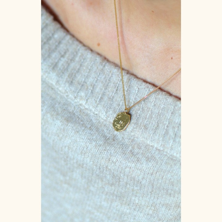 Kette „Liebling M “ – Personalisierte Initial Kette mit Bedeutung | 925 Sterling Silber, 18K Vergoldet-4