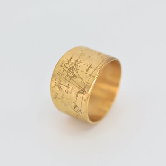 Sakura Ring mit Gravur – Two Worlds, One Story